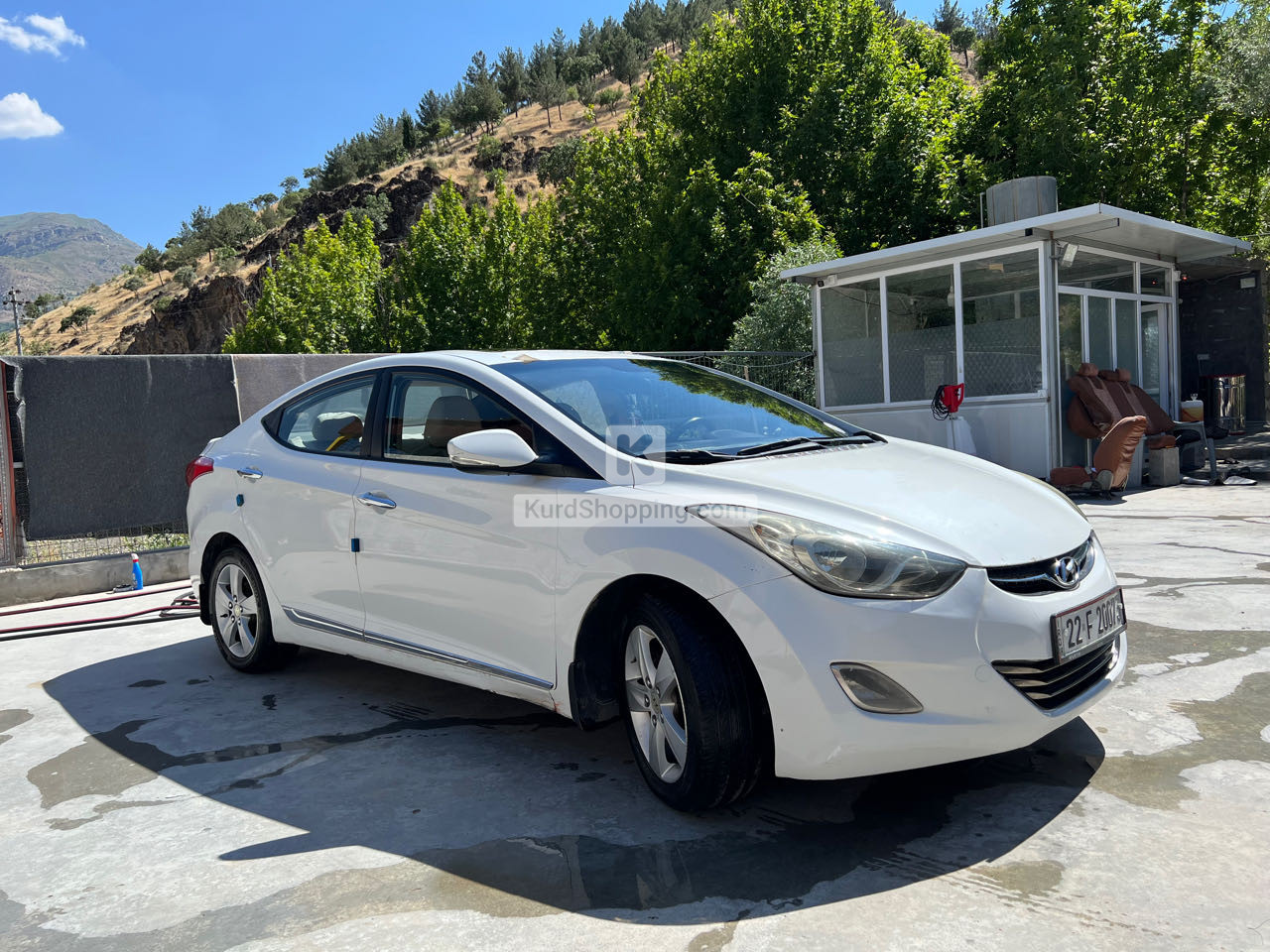 Hyundai Elantra 2012