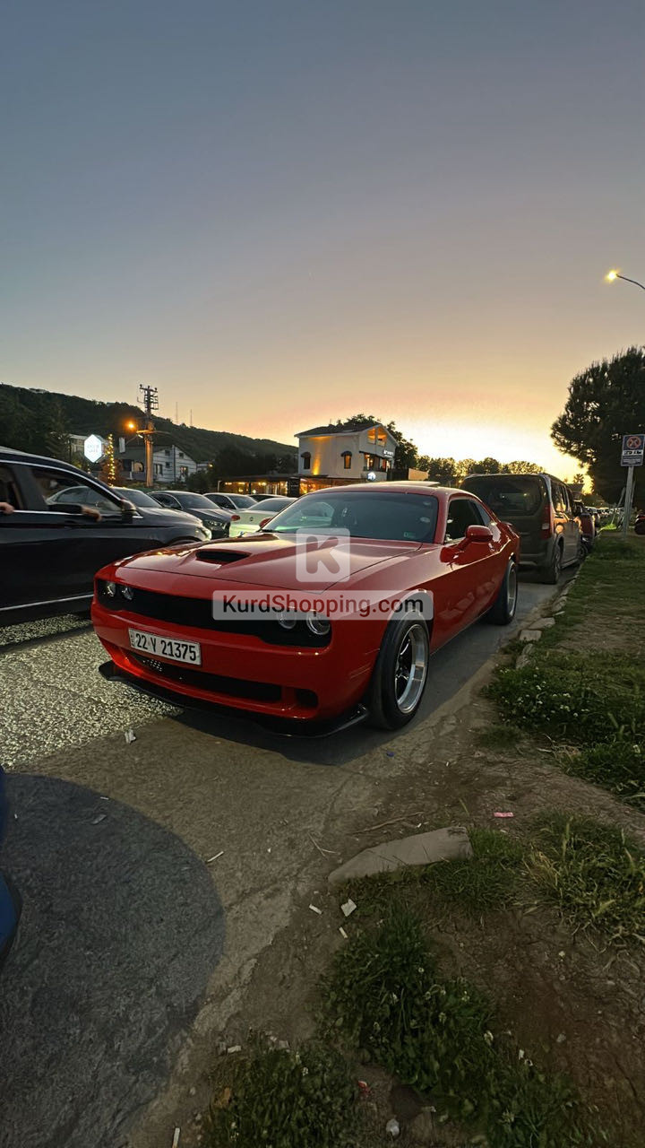 Dodge Challenger 2023