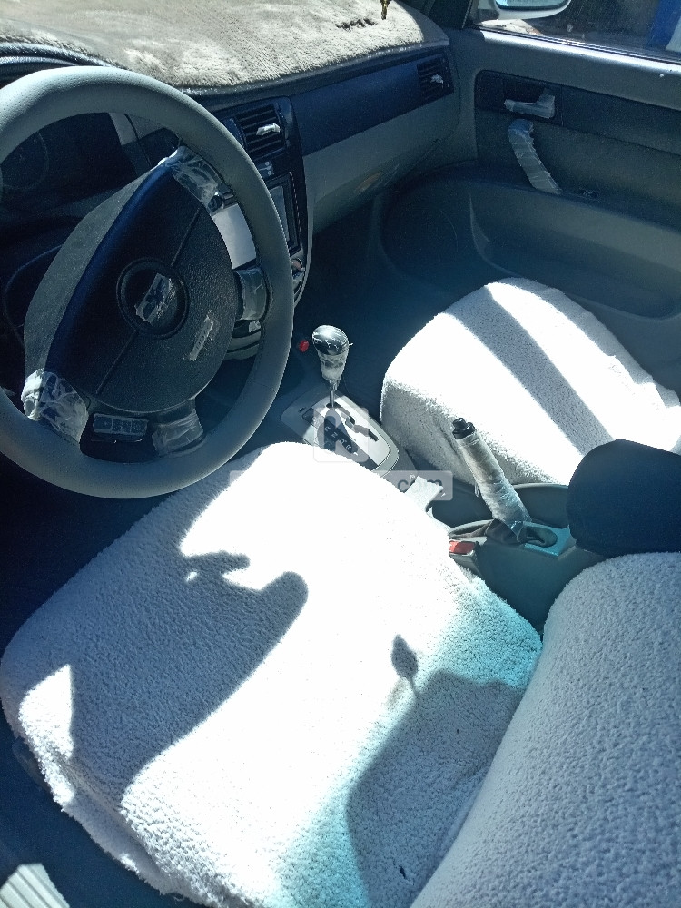 Chevrolet Optra 2011