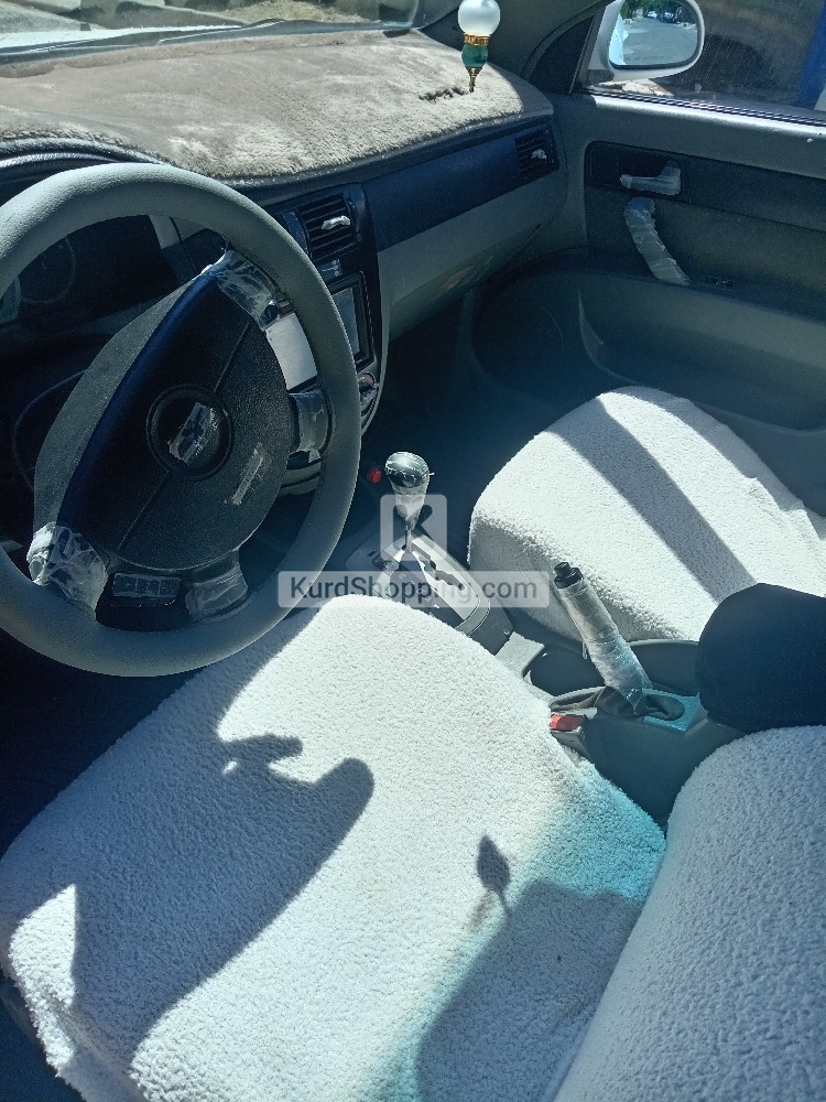 Chevrolet Optra 2011