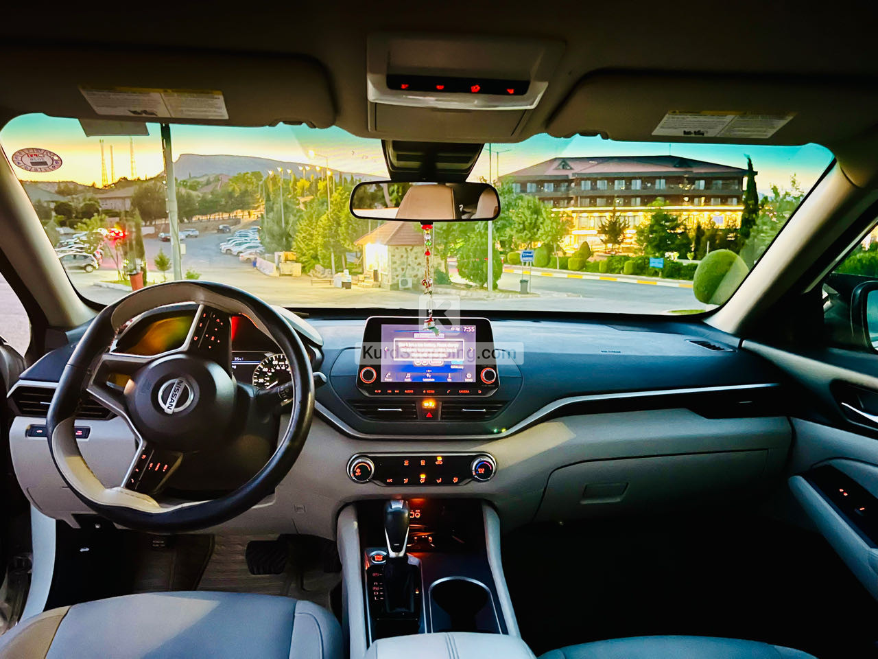 Nissan Altima 2022