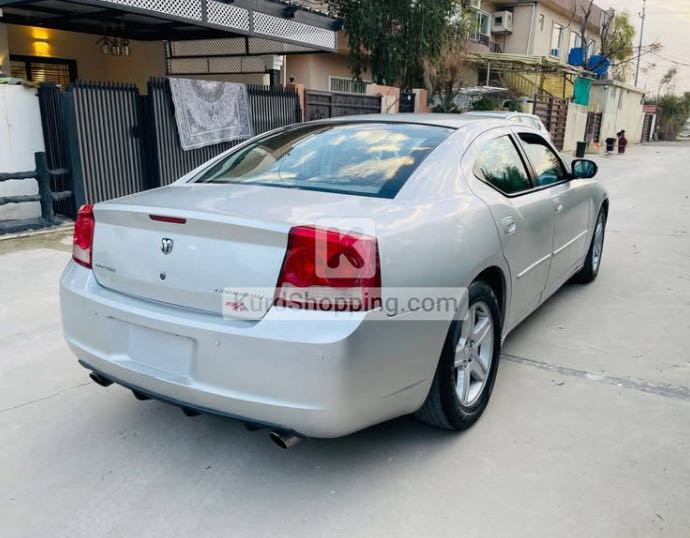 Dodge Charger 2010