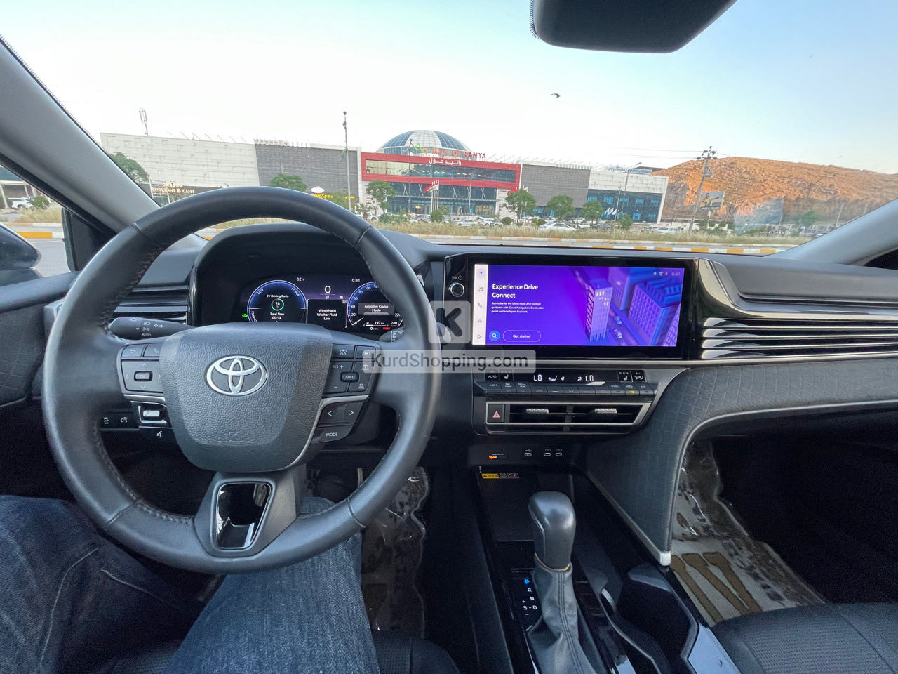 Toyota Camry 2025