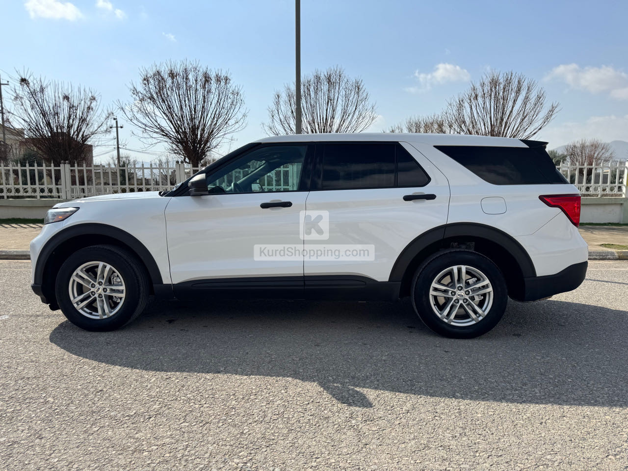 Ford Explorer 2023