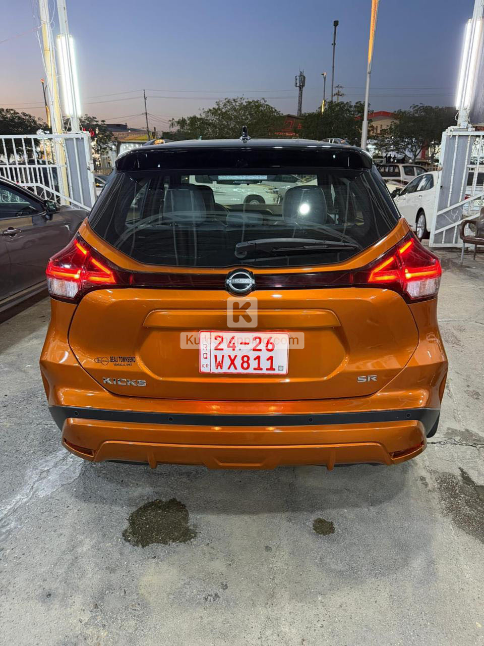 Nissan کیکس 2024