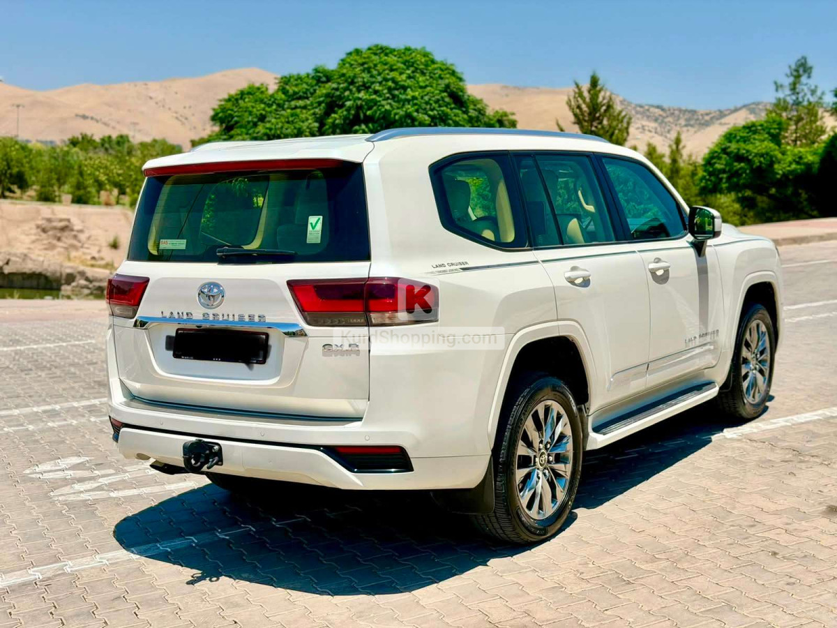 Toyota Landcruiser 2024