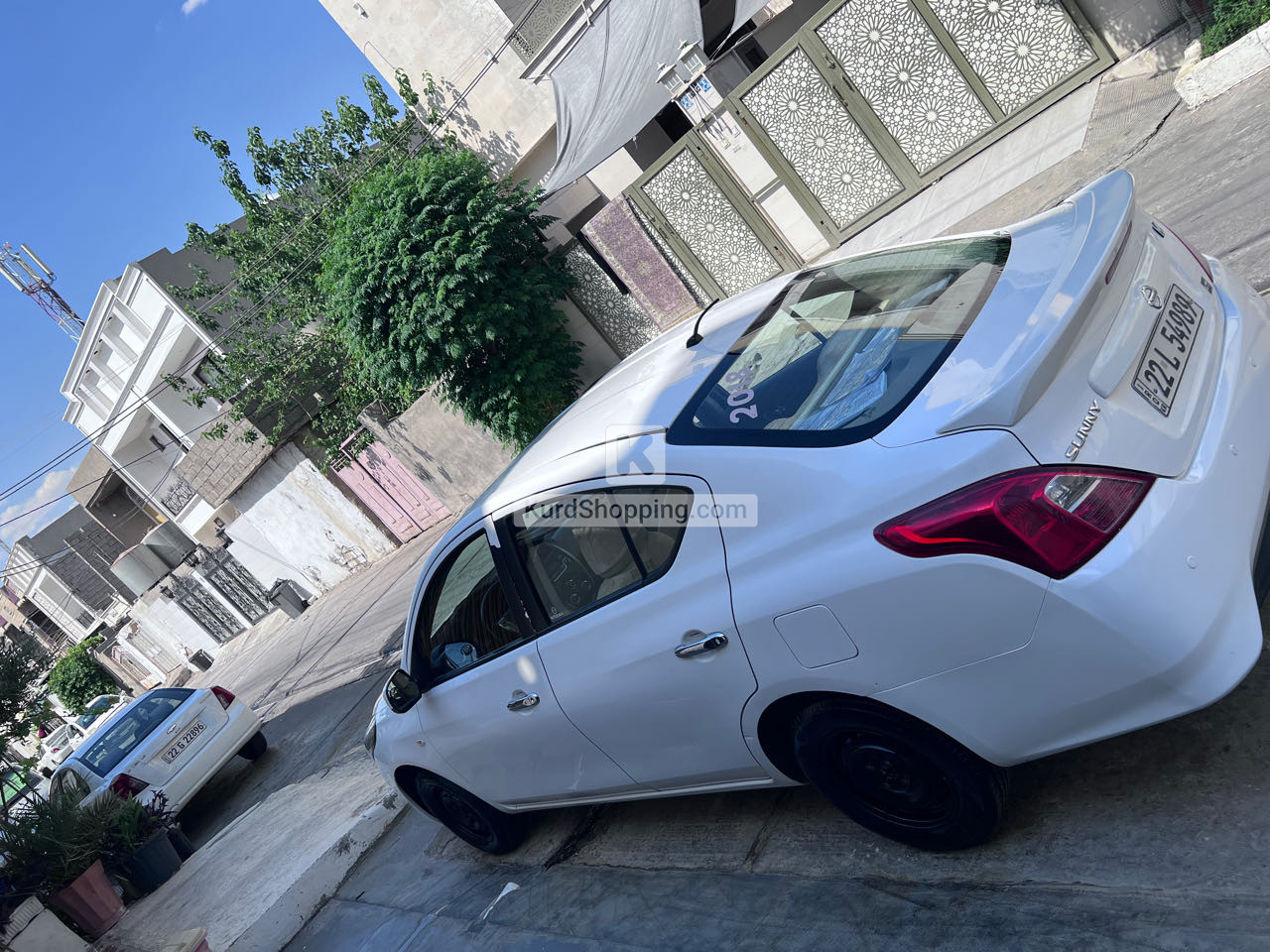 Nissan Sunny 2018