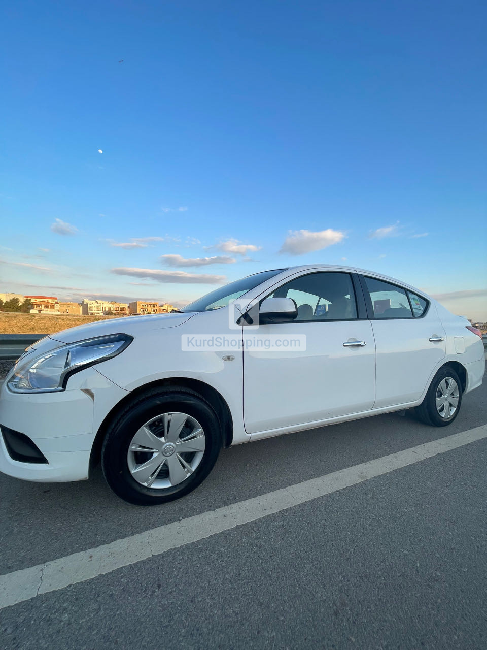 Nissan Sunny 2020