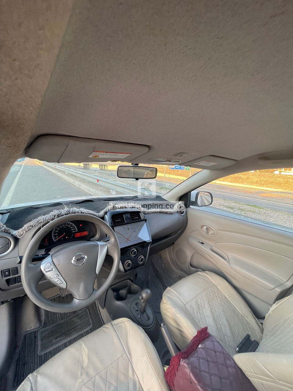 Nissan Sunny 2020