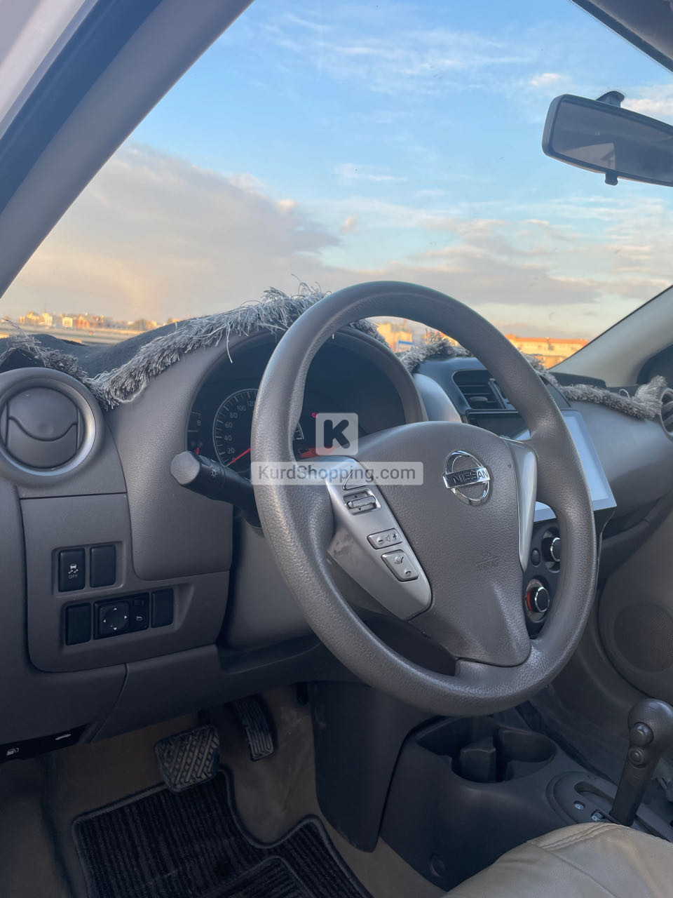 Nissan Sunny 2020
