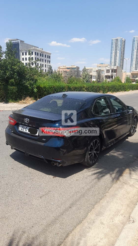 Toyota Camry 2018