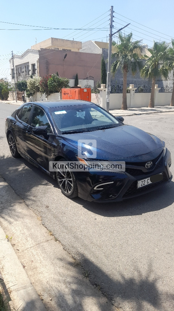 Toyota Camry 2018