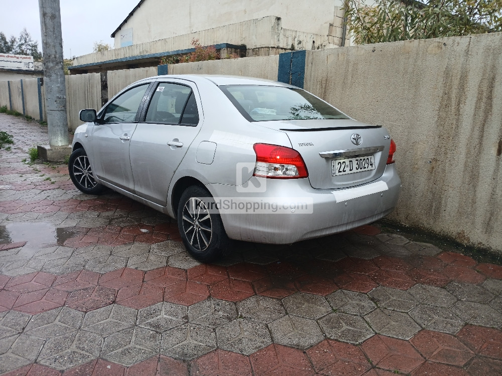 Toyota Yaris 2011