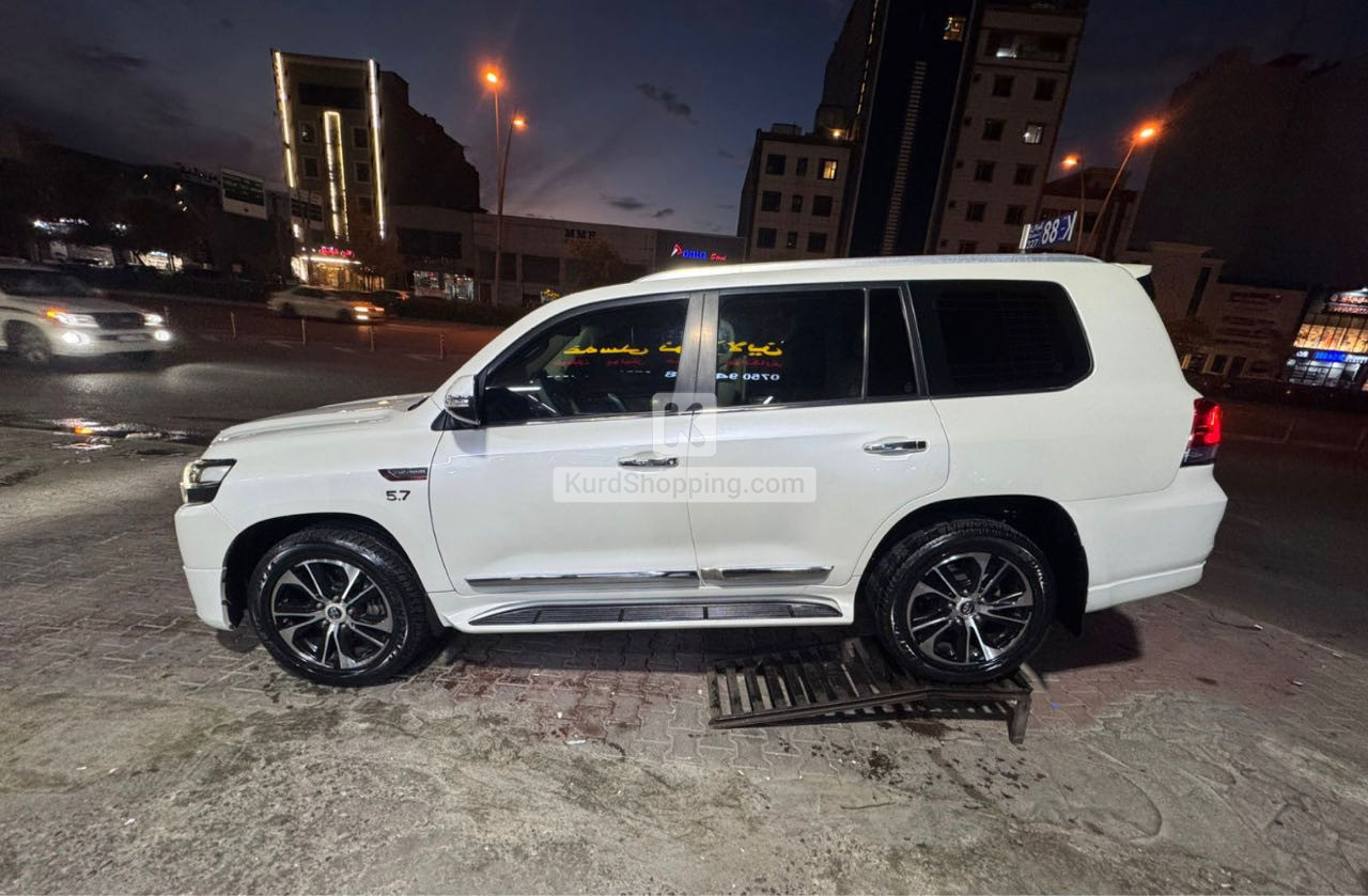 Toyota Landcruiser 2017