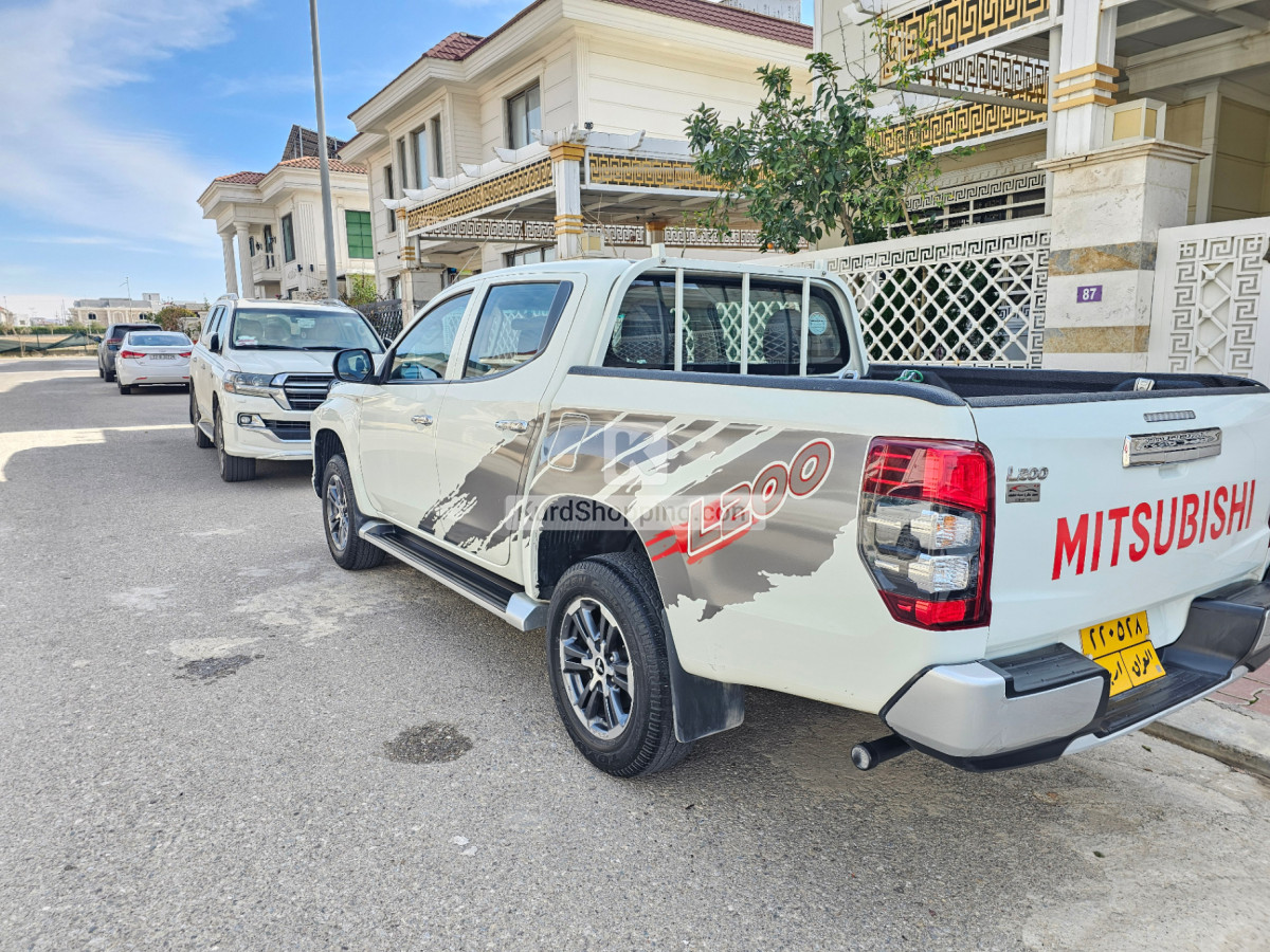 Mitsubishi L200 2022