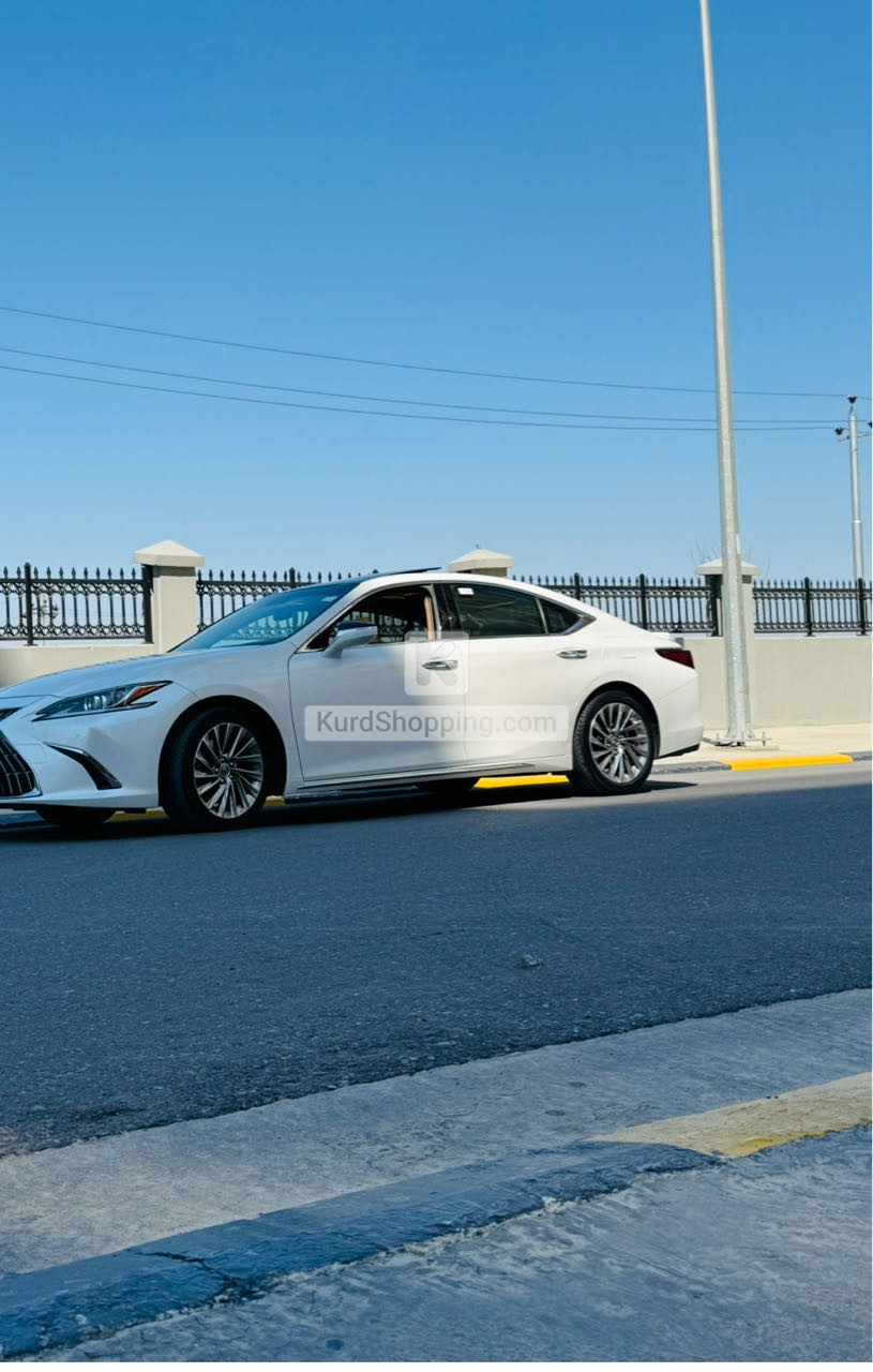 Lexus ES 350 2023