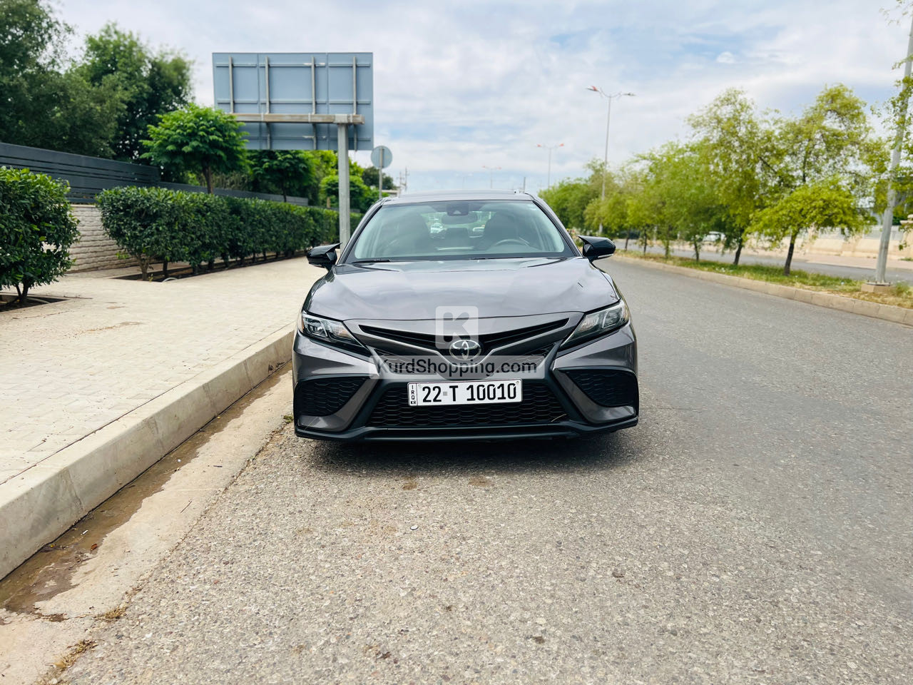 Toyota Camry 2024 SE Plus Full