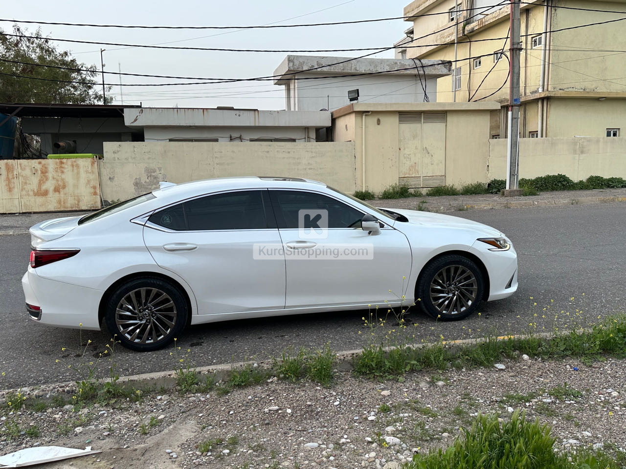 Lexus ES350 2023