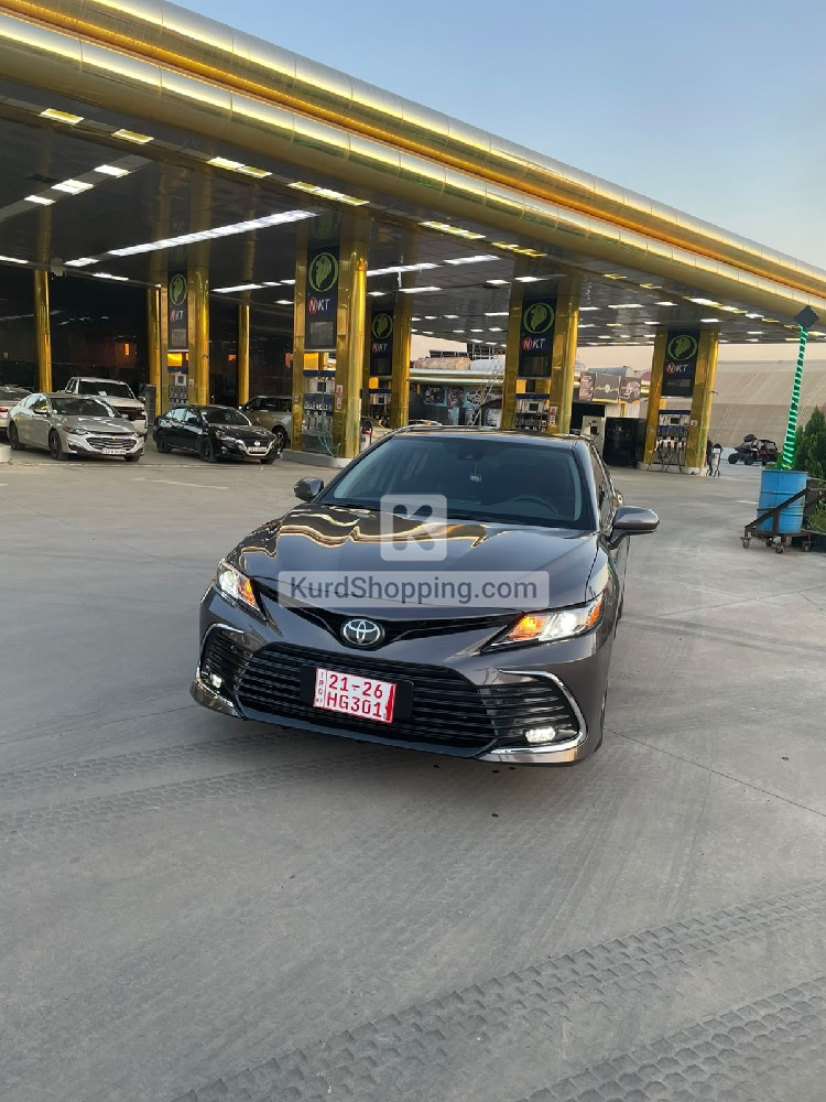 Toyota Camry 2024