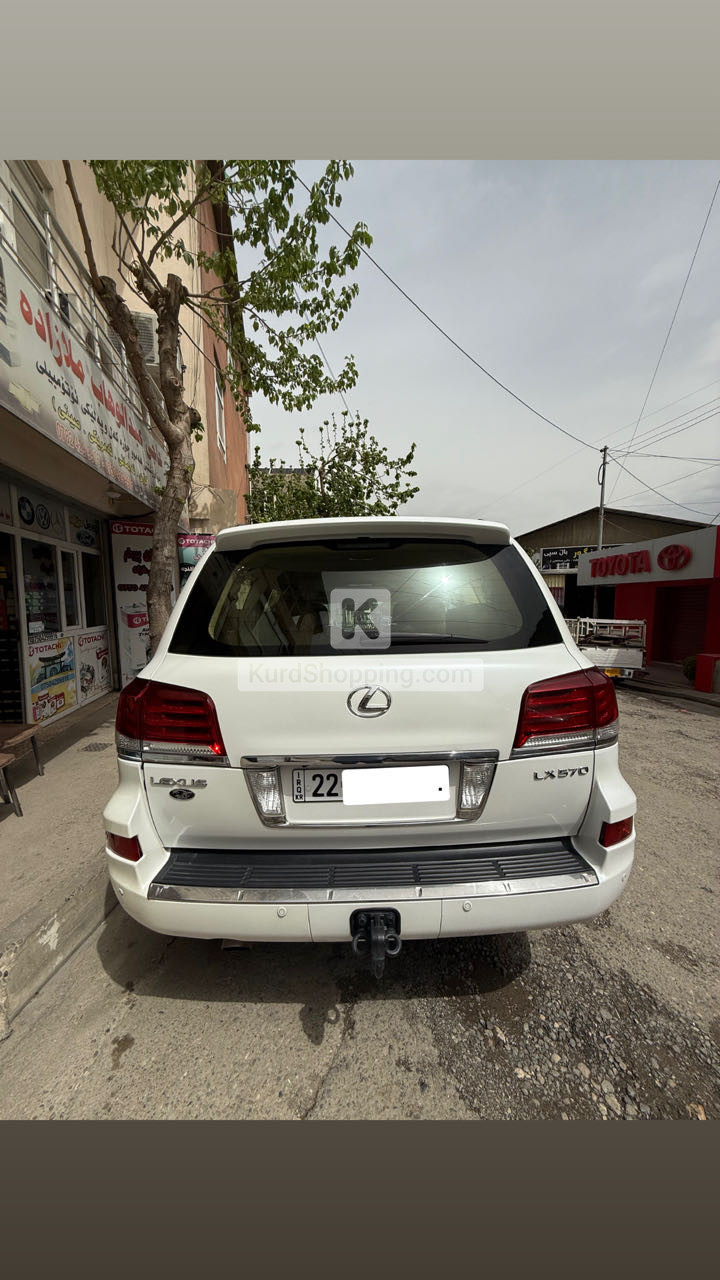 Lexus LX570 2012