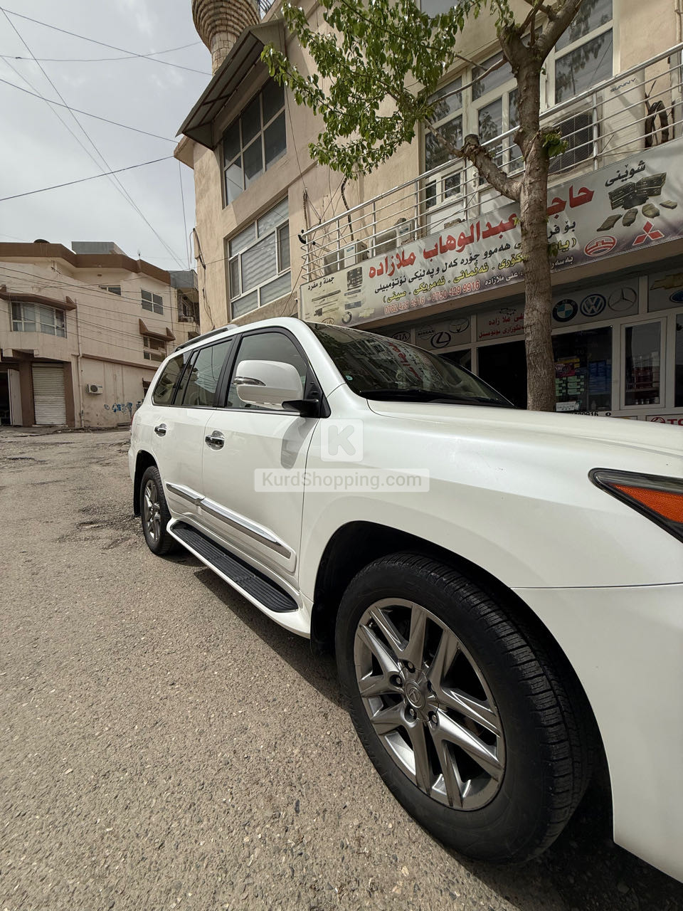 Lexus LX570 2012
