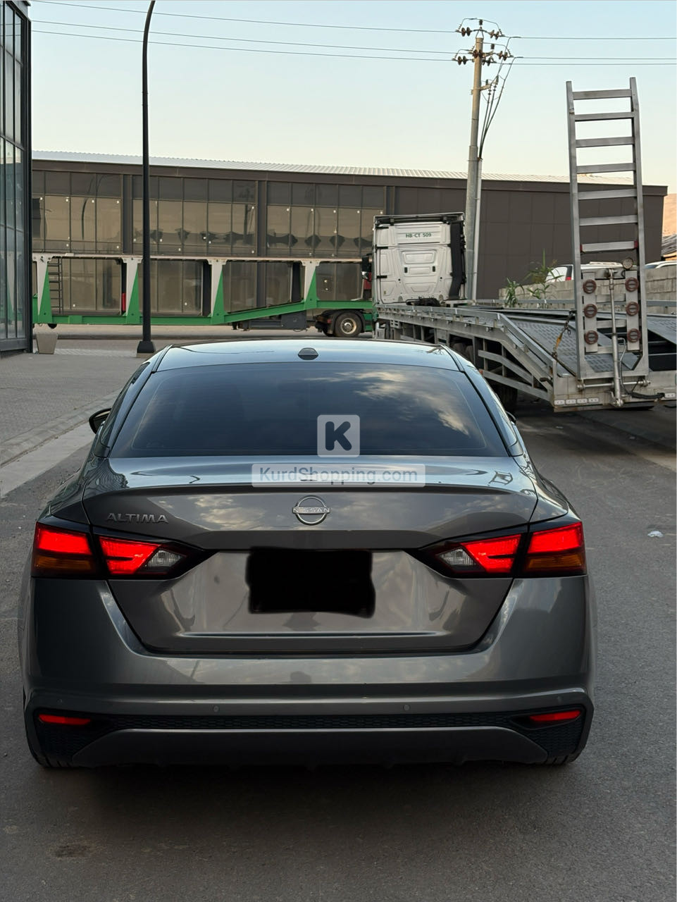 Nissan Altima 2025