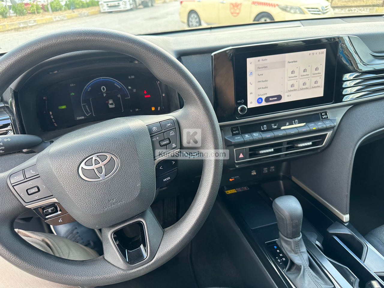 Toyota Camry 2025
