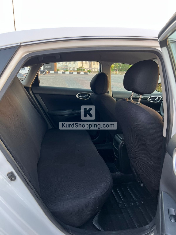 Nissan Sentra 2019