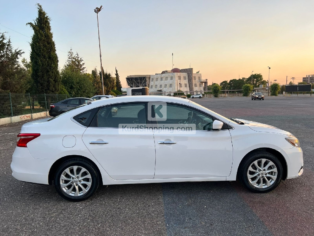 Nissan Sentra 2019