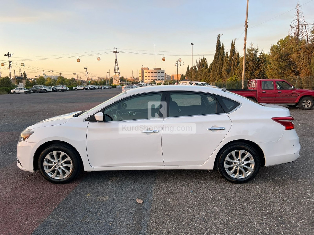 Nissan Sentra 2019