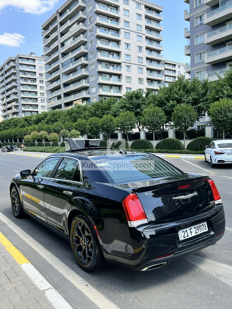 Chrysler 300C 2016