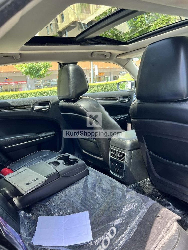 Chrysler 300C 2016