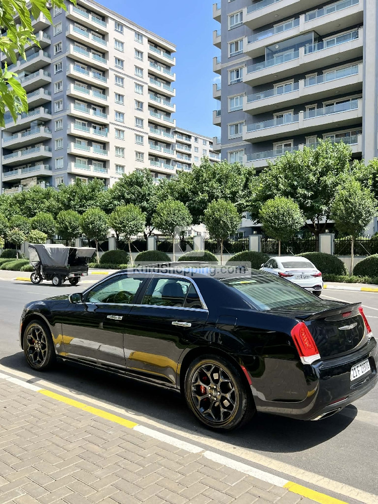 Chrysler 300C 2016