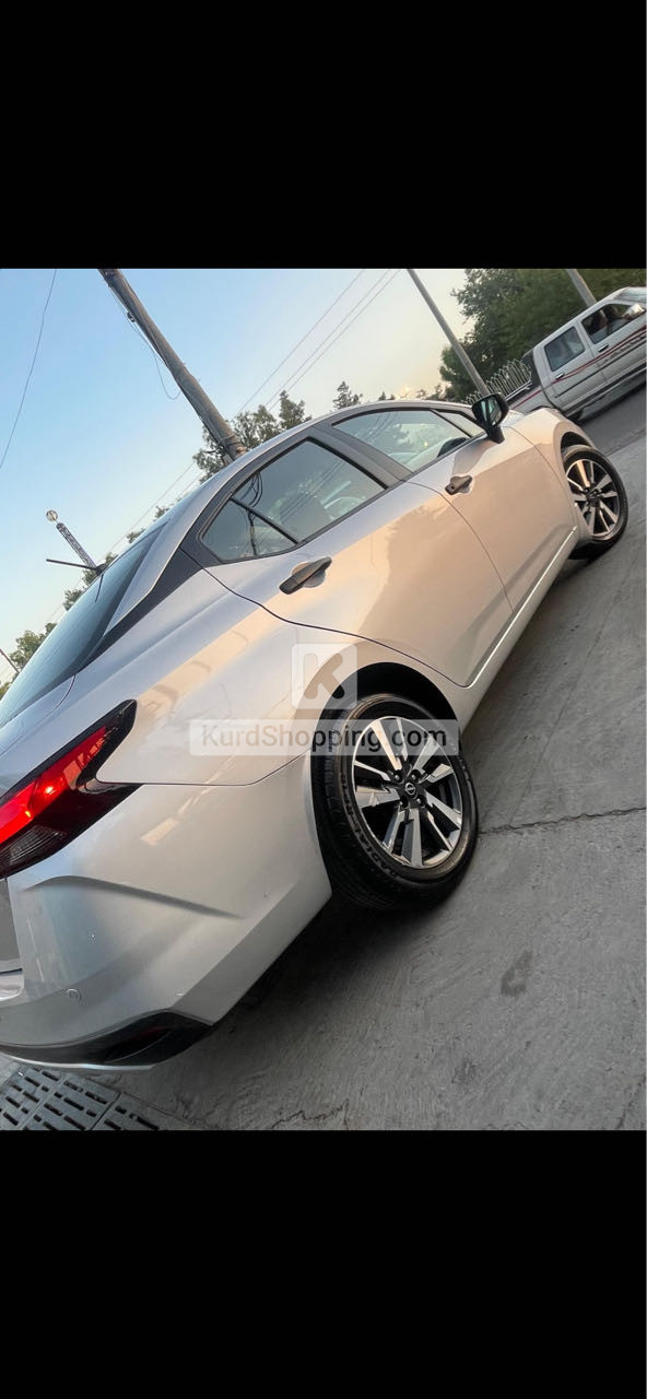 Nissan Versa 2024