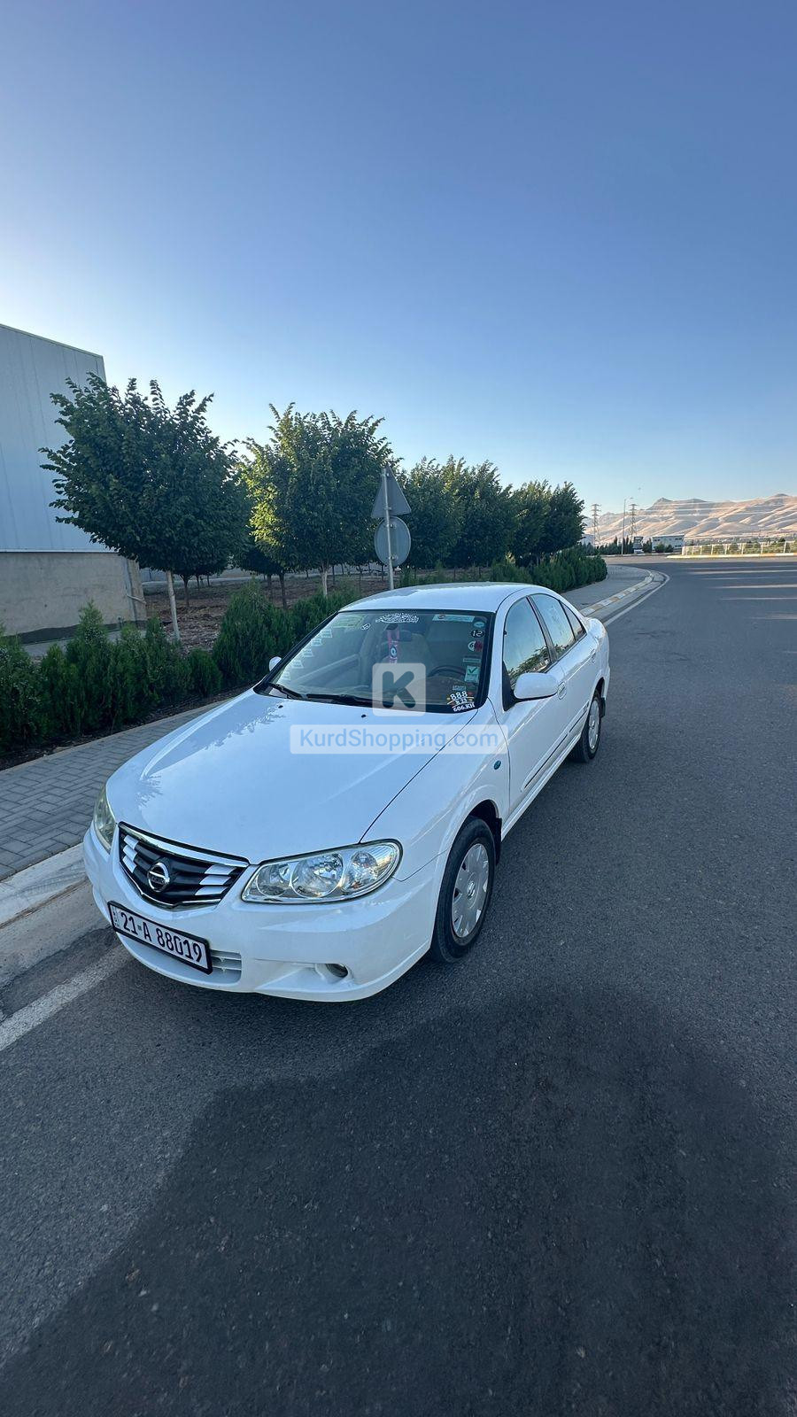 Nissan Sunny 2011