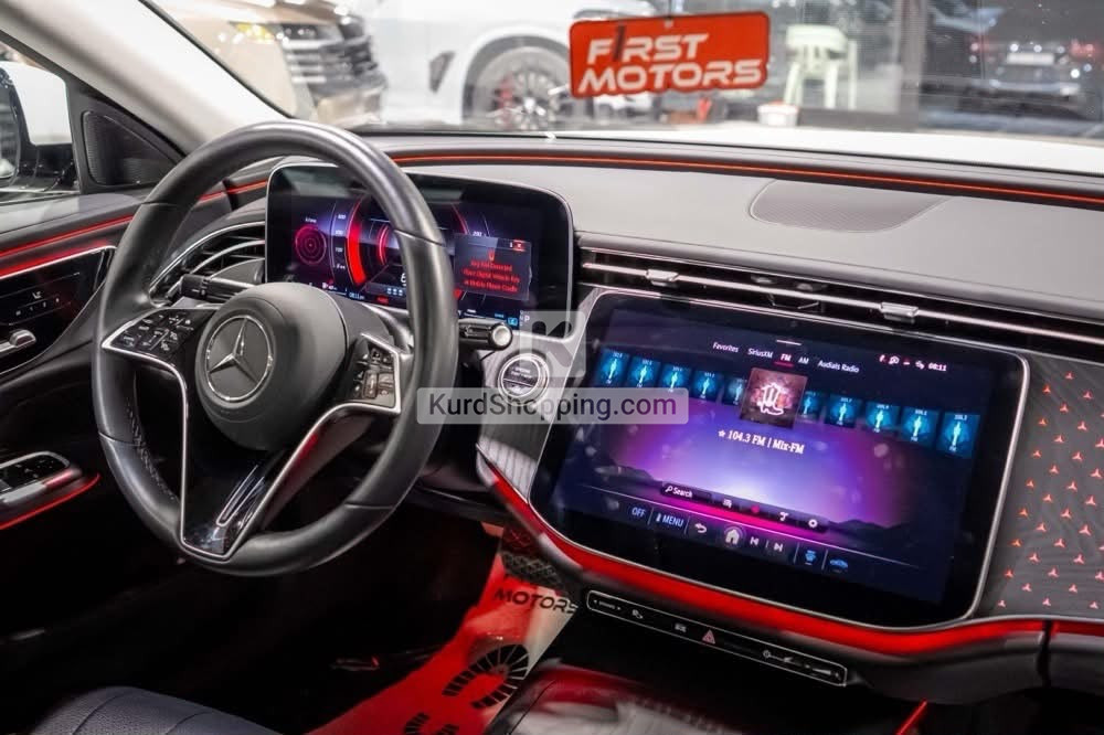 Mercedes Benz E-Class 2025