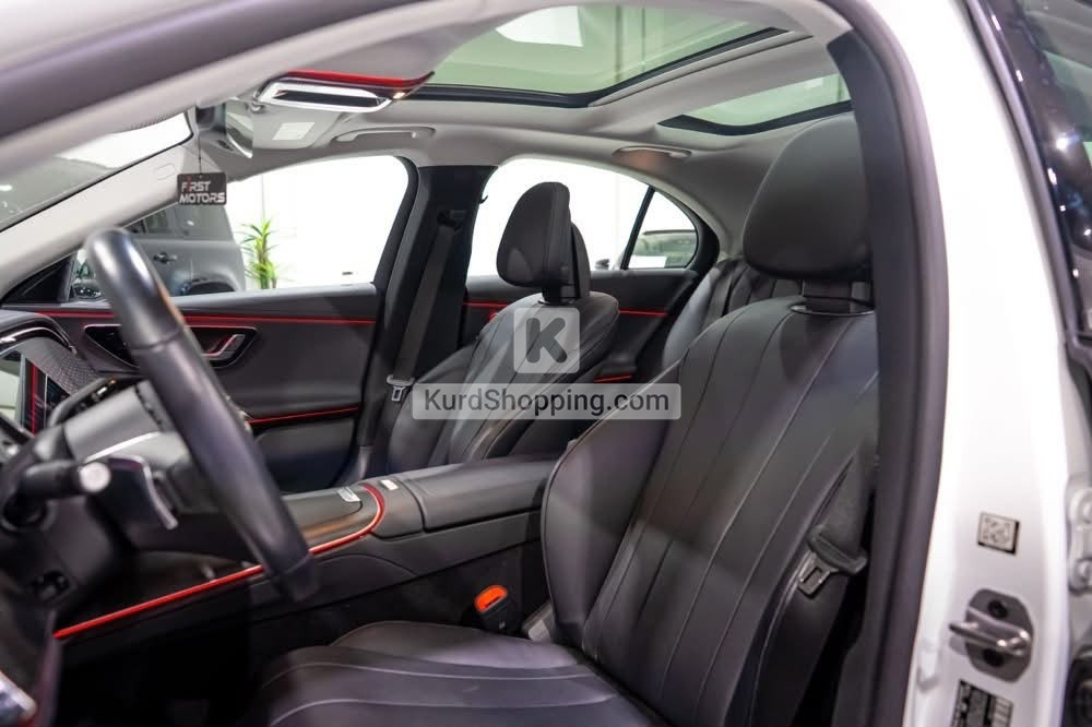 Mercedes Benz E-Class 2025