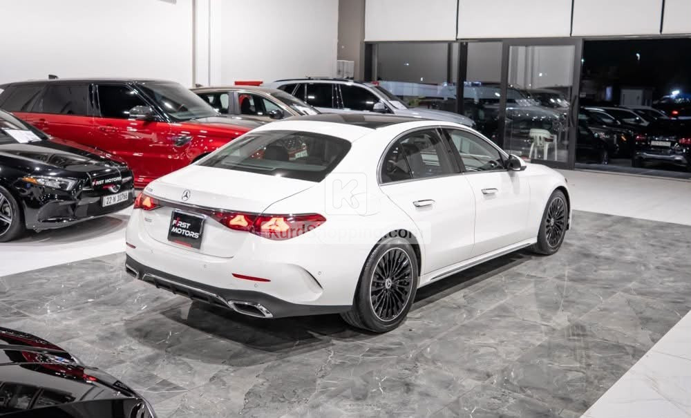 Mercedes Benz E-Class 2025