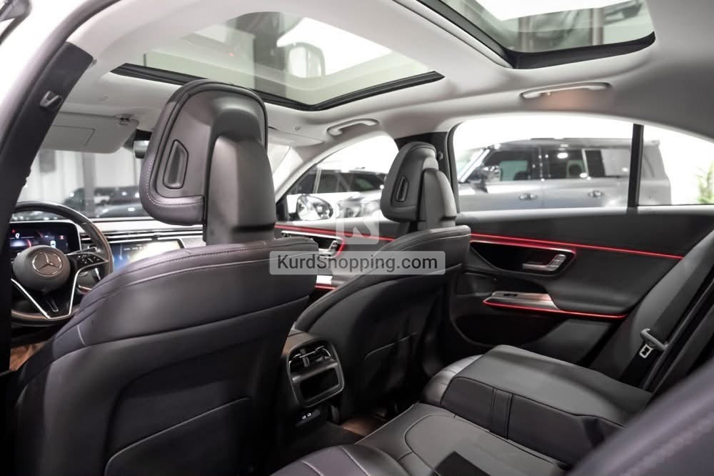 Mercedes Benz E-Class 2025