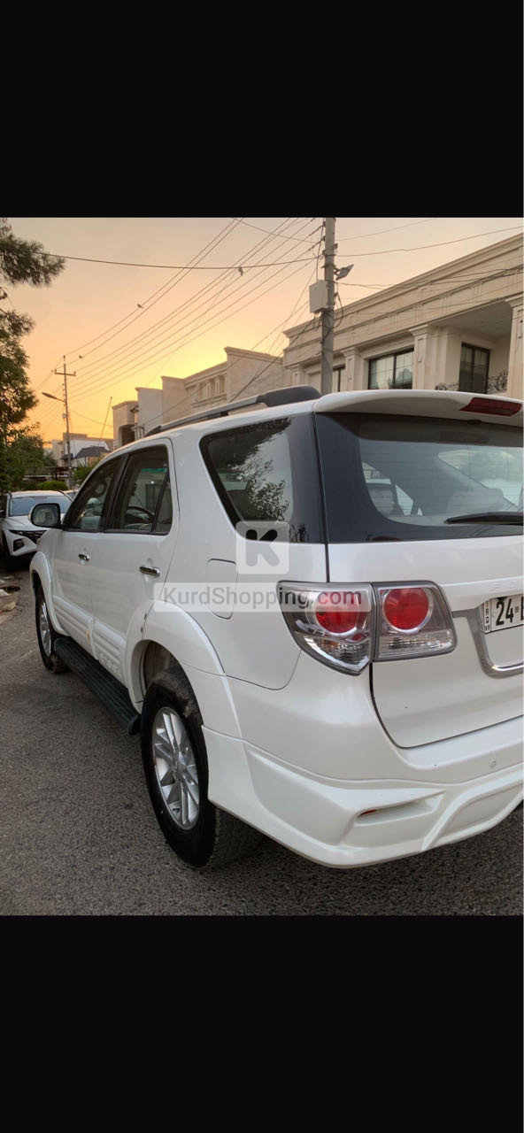 Toyota Fortuner 2013