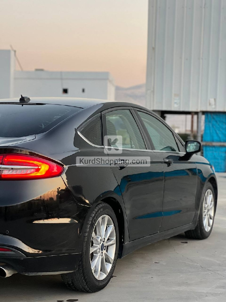 Ford Fusion 2017