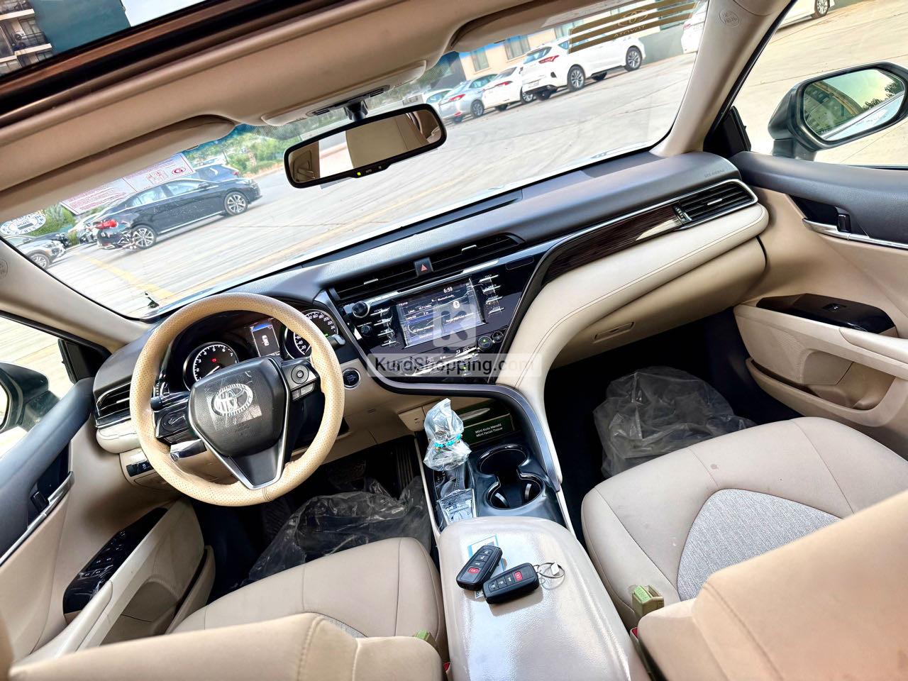 Toyota Camry 2019
