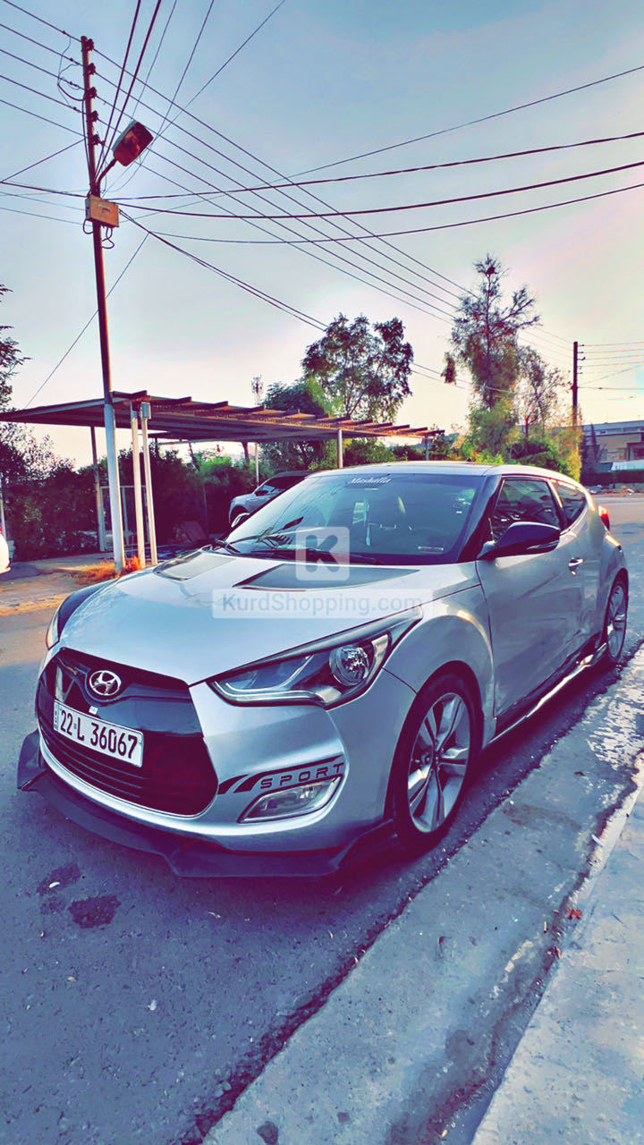 Hyundai Veloster 2013