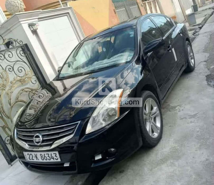 Nissan Altima 2011