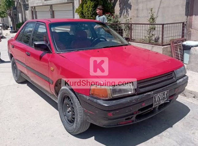 Mazda 323 1990