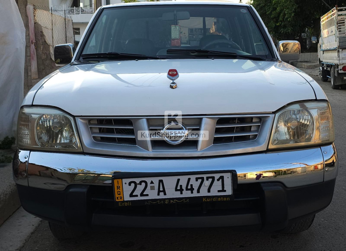 پیکاب نیسان مۆدیل 2006