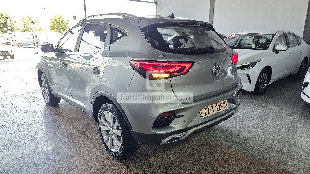 MG ZS 2025