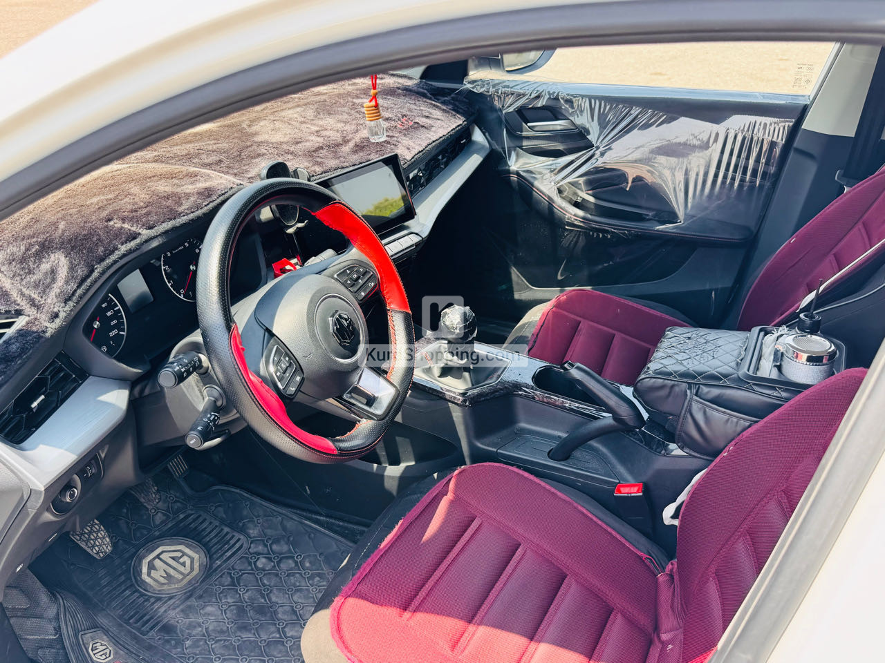 MG GT 2025