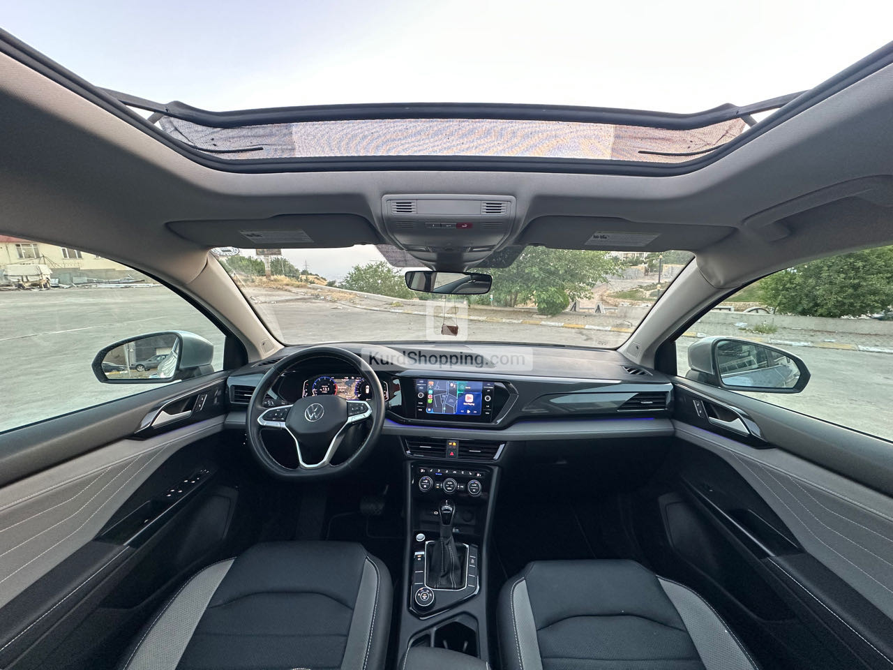 Volkswagen Taos 2024