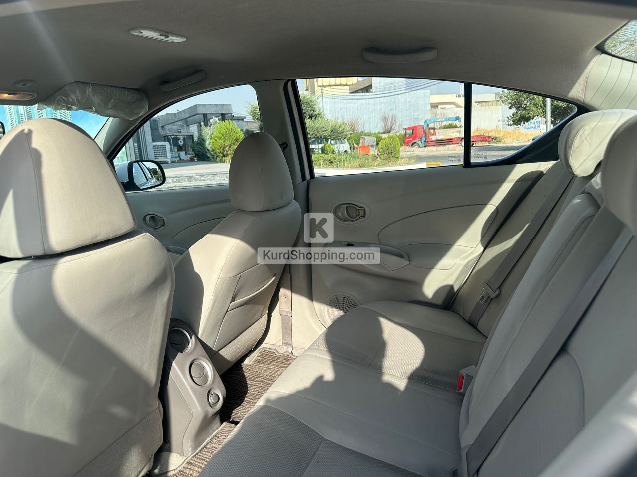 Nissan Sunny 2020